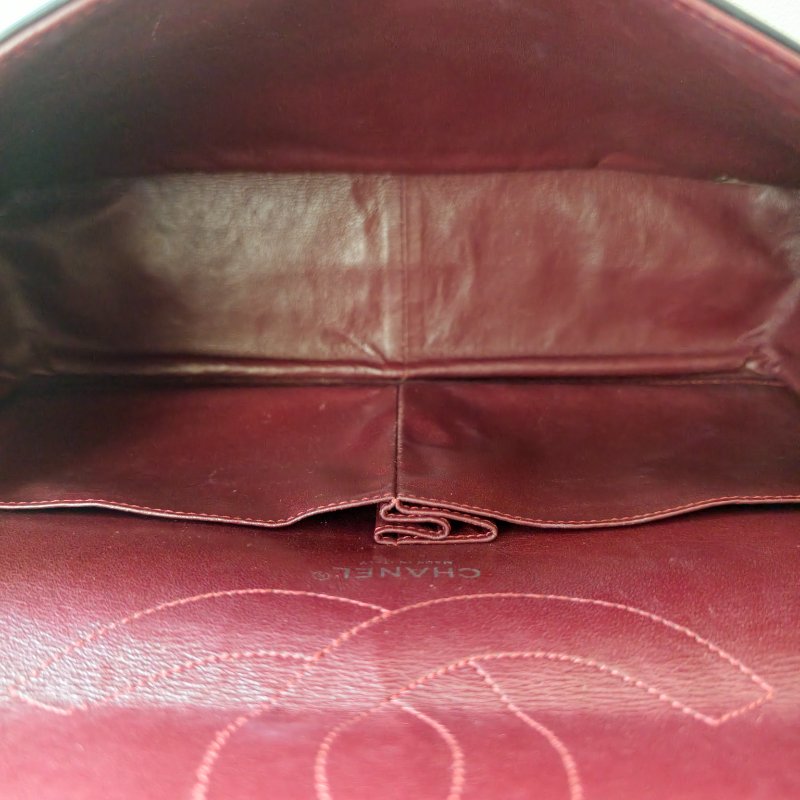 香奈兒 / Chanel 2.55 肩背包 黑銀牛皮 尺寸: 20×31.5×10 cm 年份:2011 年 14 開 97 新 釦子有裂-3