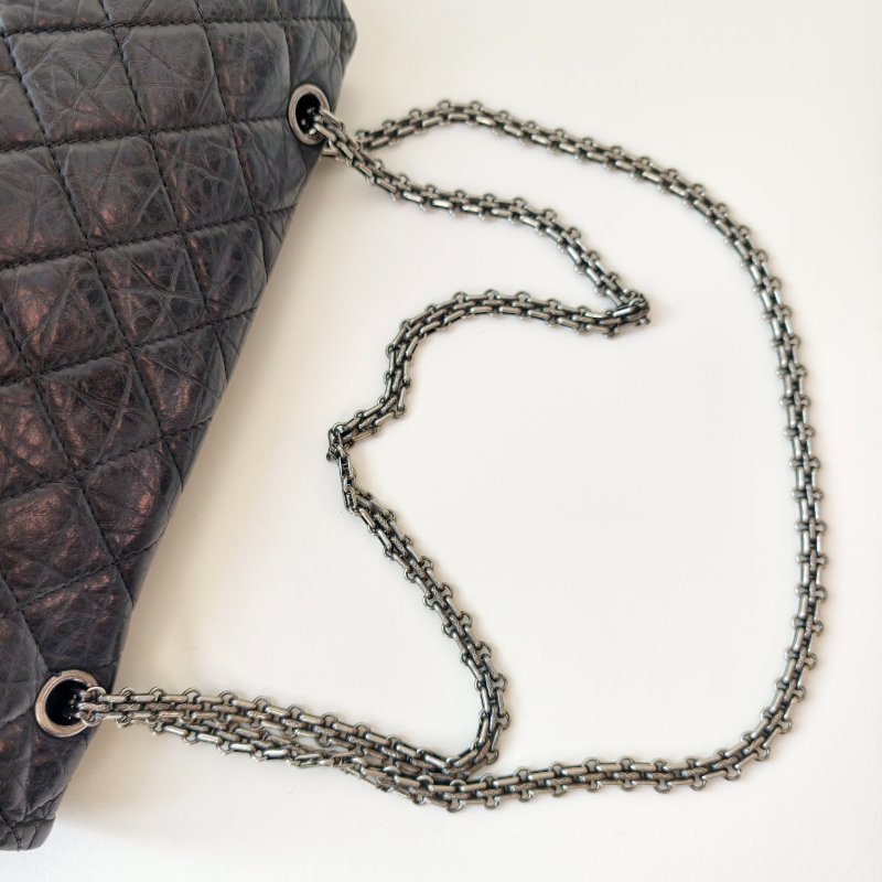 香奈兒 / Chanel 2.55 肩背包 黑銀牛皮 尺寸: 20×31.5×10 cm 年份:2011 年 14 開 97 新 釦子有裂-6