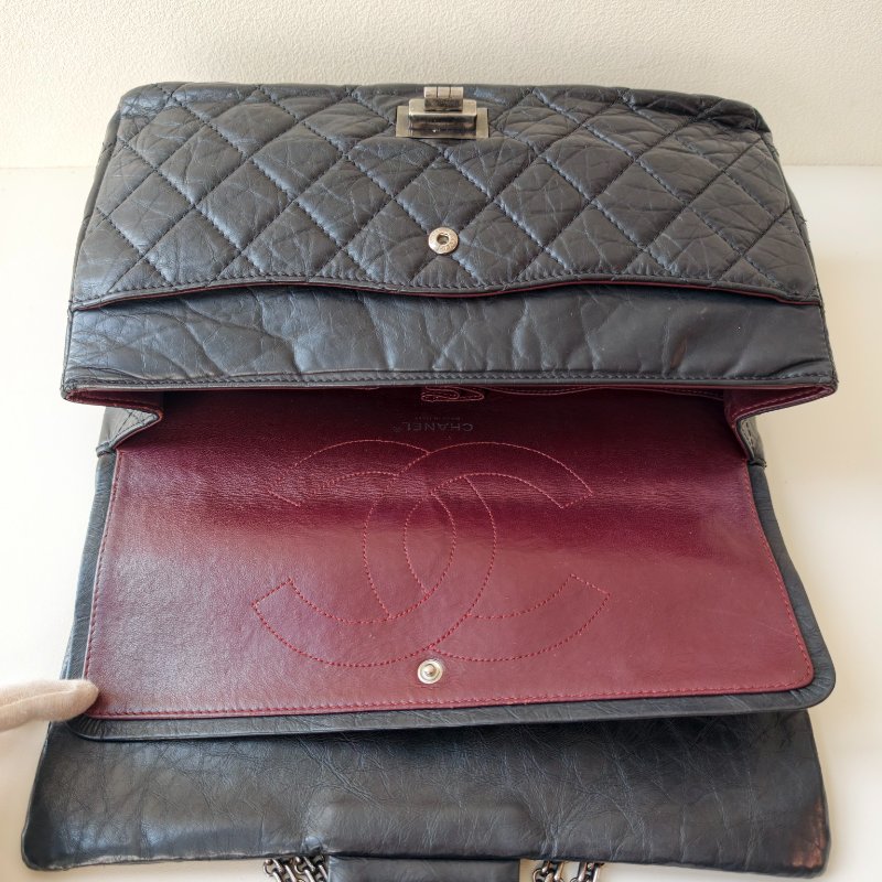 香奈兒 / Chanel 2.55 肩背包 黑銀牛皮 尺寸: 20×31.5×10 cm 年份:2011 年 14 開 97 新 釦子有裂-7