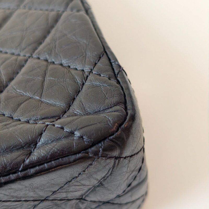 香奈兒 / Chanel 2.55 肩背包 黑銀牛皮 尺寸: 20×31.5×10 cm 年份:2011 年 14 開 97 新 釦子有裂-14