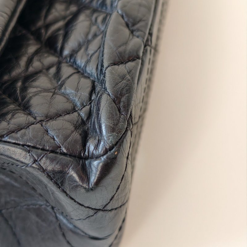 香奈兒 / Chanel 2.55 肩背包 黑銀牛皮 尺寸: 20×31.5×10 cm 年份:2011 年 14 開 97 新 釦子有裂-17