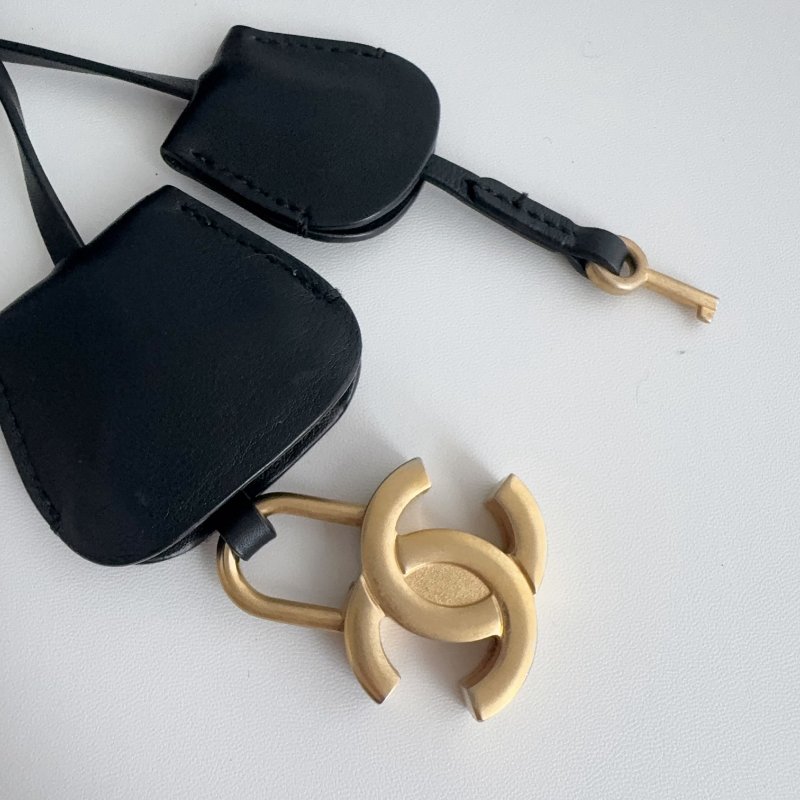 香奈兒 Chanel 相機包 黑色小號 26 開 無卡-8