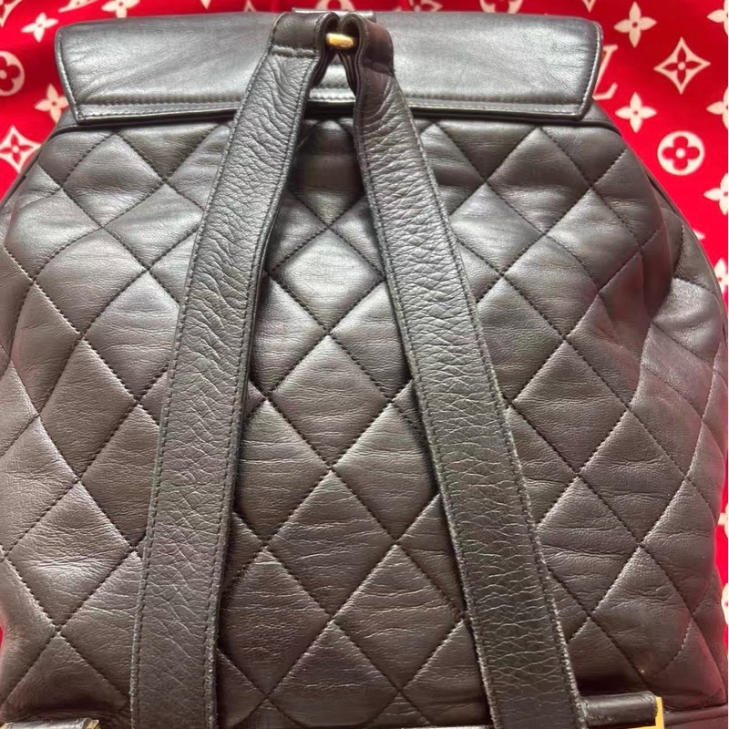 Chanel雙肩背包有卡-1