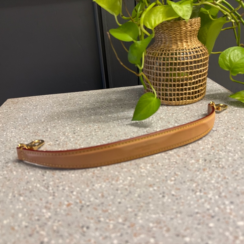 9層新，新款lv馬安包，有長短背帶兩個背法-17