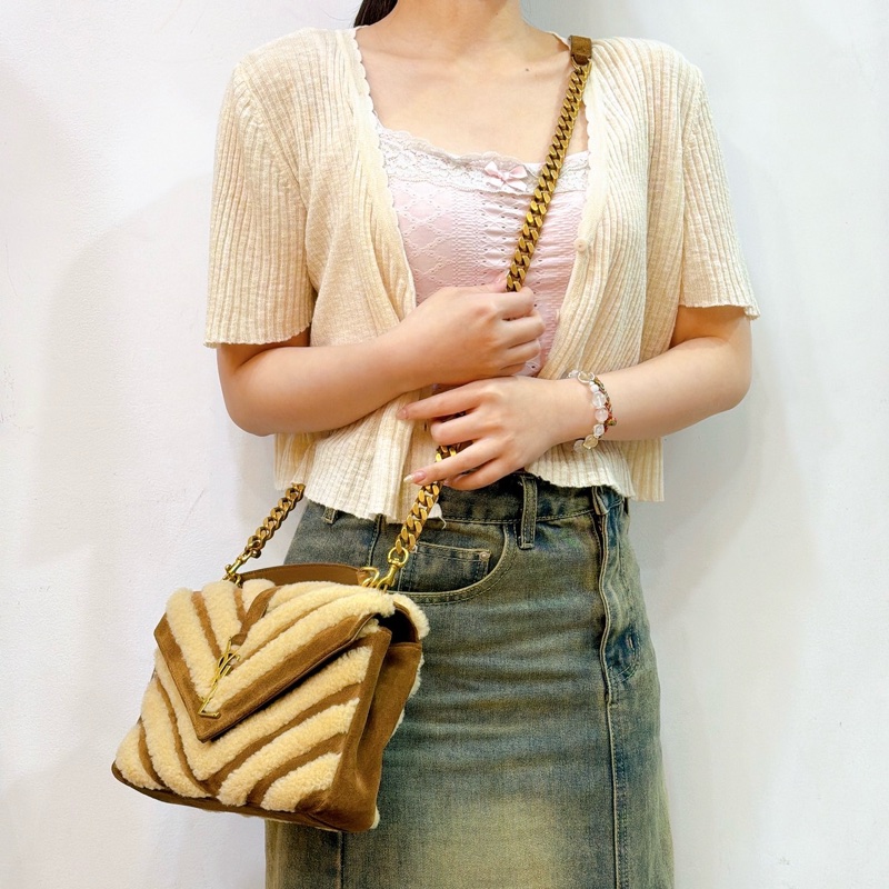 莉亞精品♡ YSL 600279 泰迪毛毛學院包 二手-1