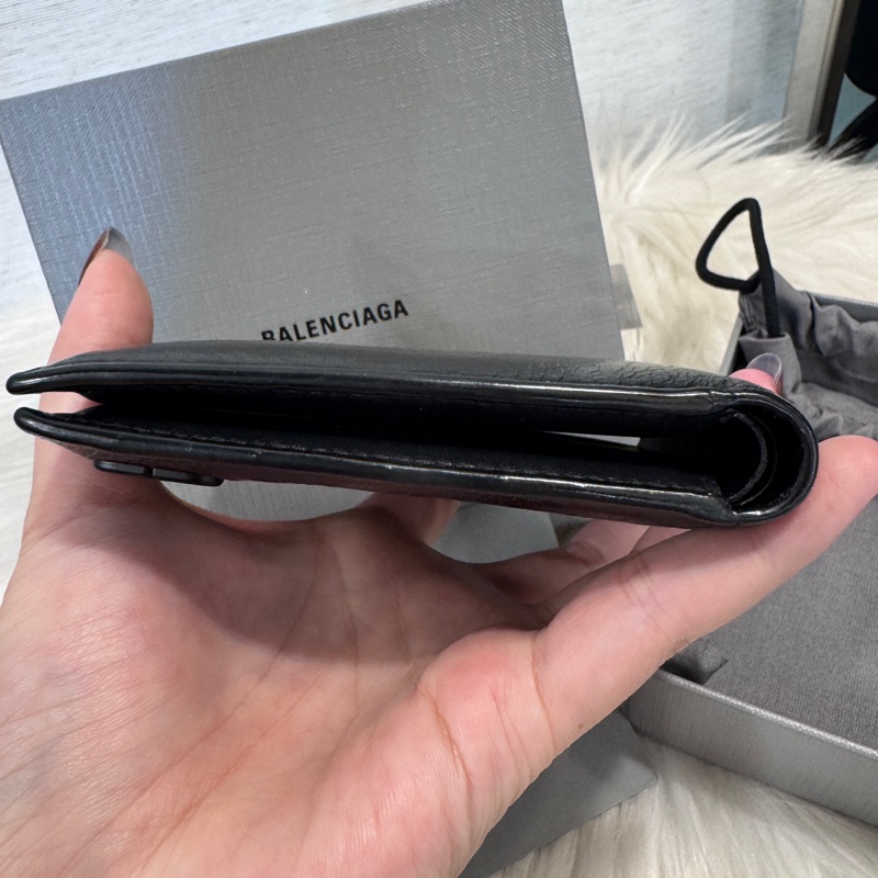 Balenciaga 巴黎世家 Monaca 黑復刻羊皮黑釦短夾-4