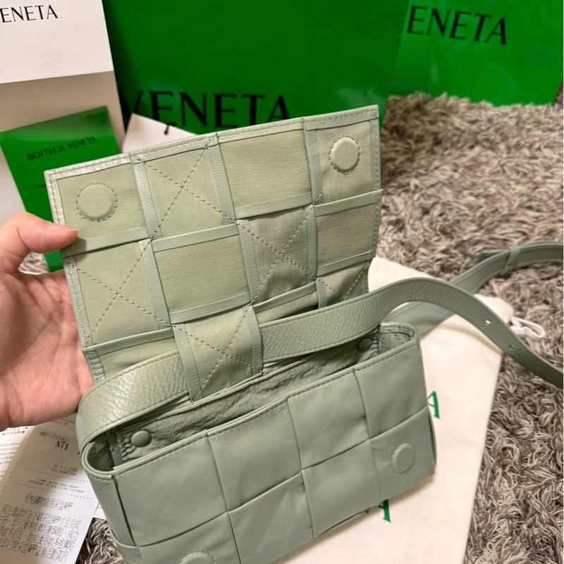 BV|8格方包 鼠尾草綠-3