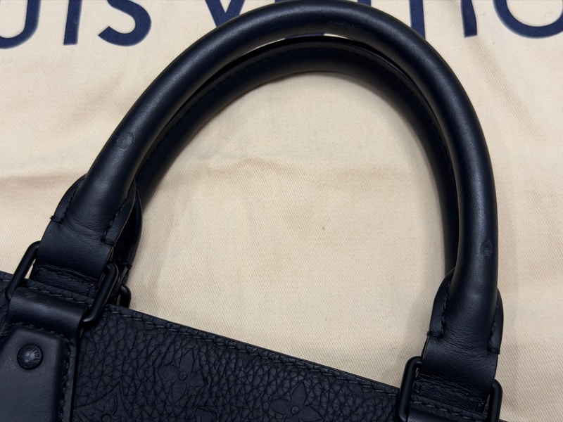 Louis Vuitton Sac Plat 24H Monogram Taurillon-3