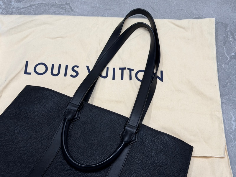 Louis Vuitton Sac Plat 24H Monogram Taurillon-4