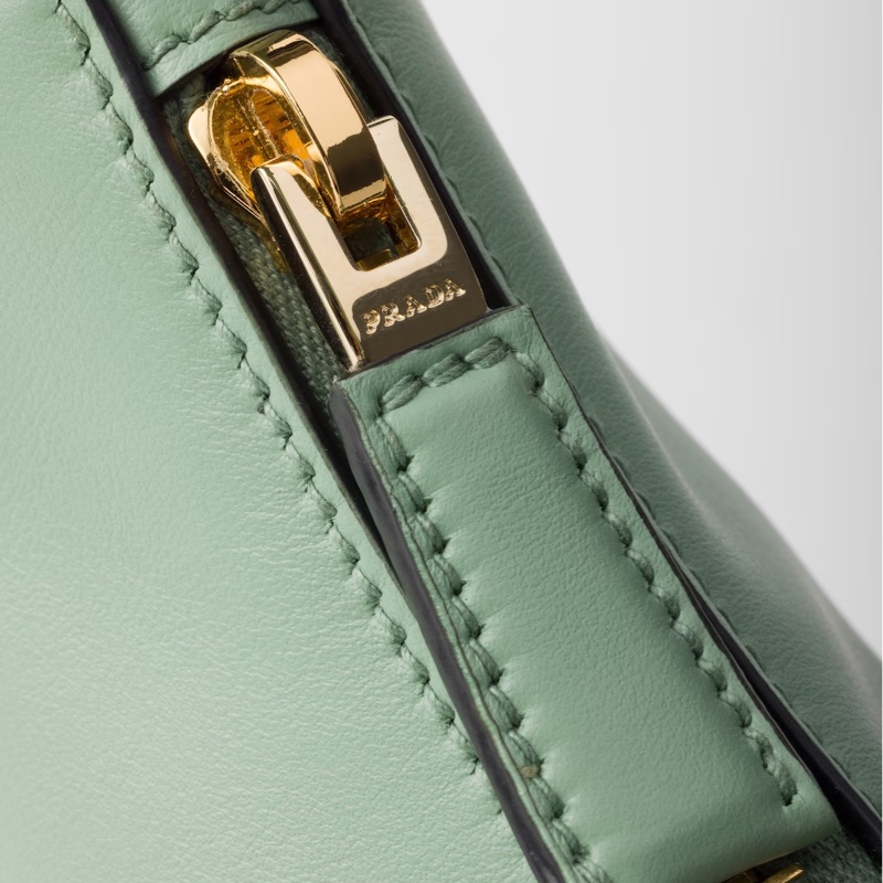 Prada 女士 Arqué 徽標單肩包均碼碼常規、22cm*6cm*18cm-4