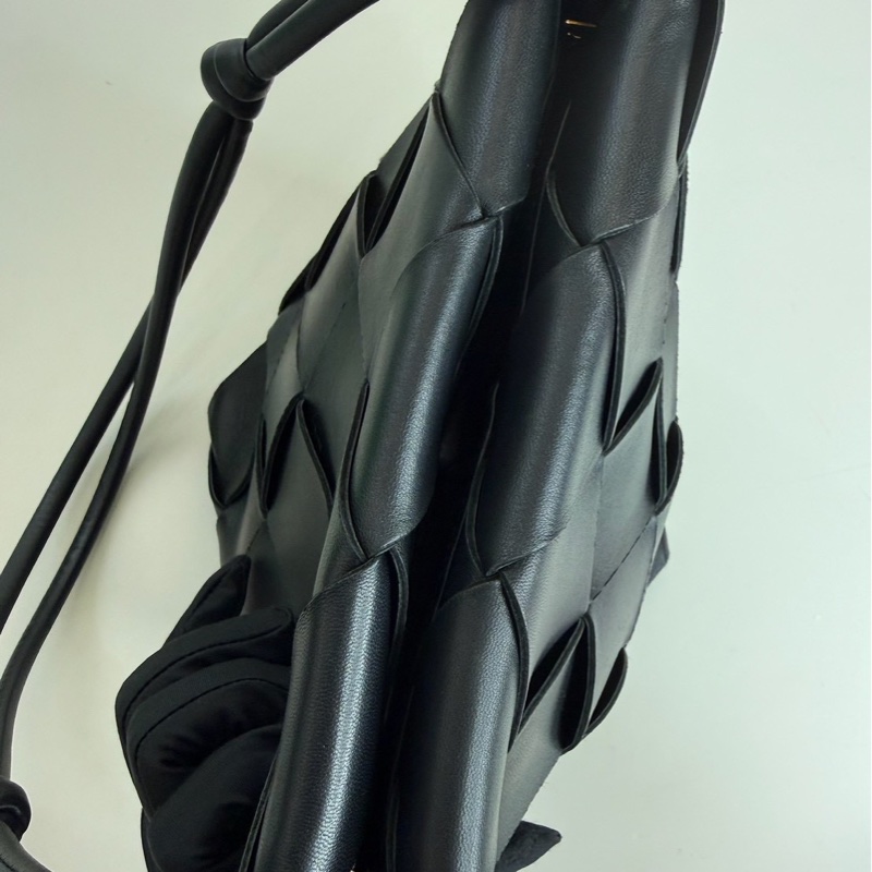 BV|編織水桶 黑 台灣購證-6