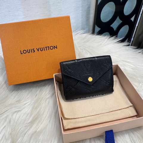 LV Ceteste 黑牛皮金釦三折短夾 晶片款