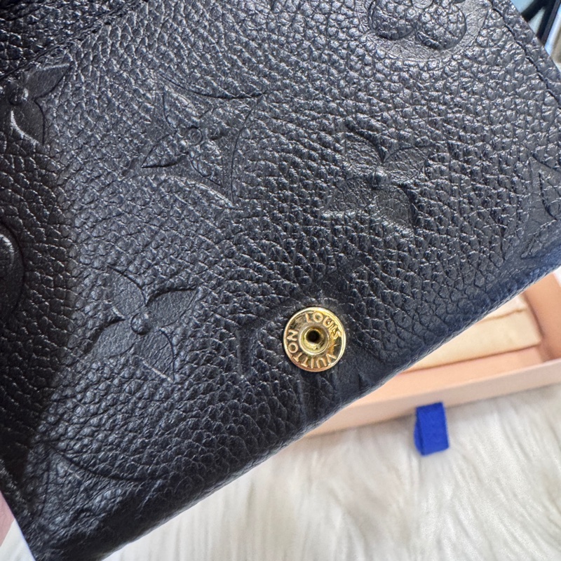 LV Ceteste 黑牛皮金釦三折短夾 晶片款-8