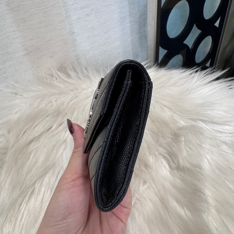 YSL 黑魚子醬銀釦小型信封錢包-1