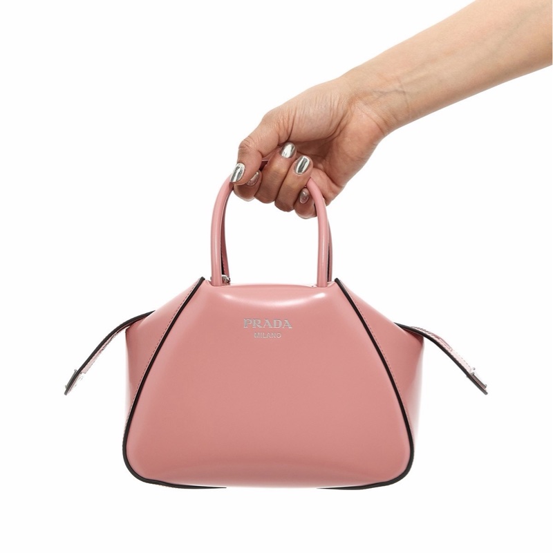 Prada 女士 徽標單肩包均碼碼20cm*10cm*15cm-0