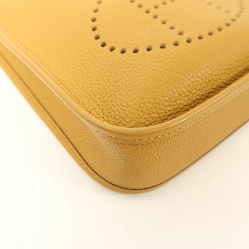 HERMES Maurice皮革Evelyne TPM金扣肩背袋Sesame/Lime-10