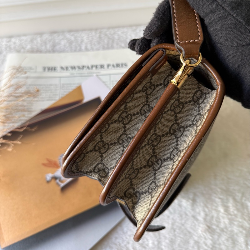 Interlocking G 塗層帆布翻蓋迷你馬鞍斜背包(棕色)-4