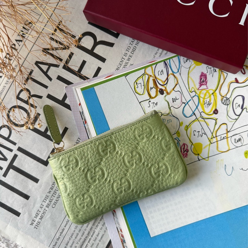 GG Logo 壓紋皮革拉鍊零錢包/鑰匙包(淺綠色)-0