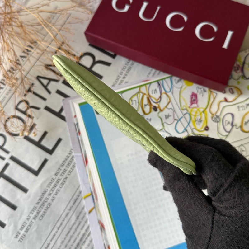 GG Logo 壓紋皮革拉鍊零錢包/鑰匙包(淺綠色)-5