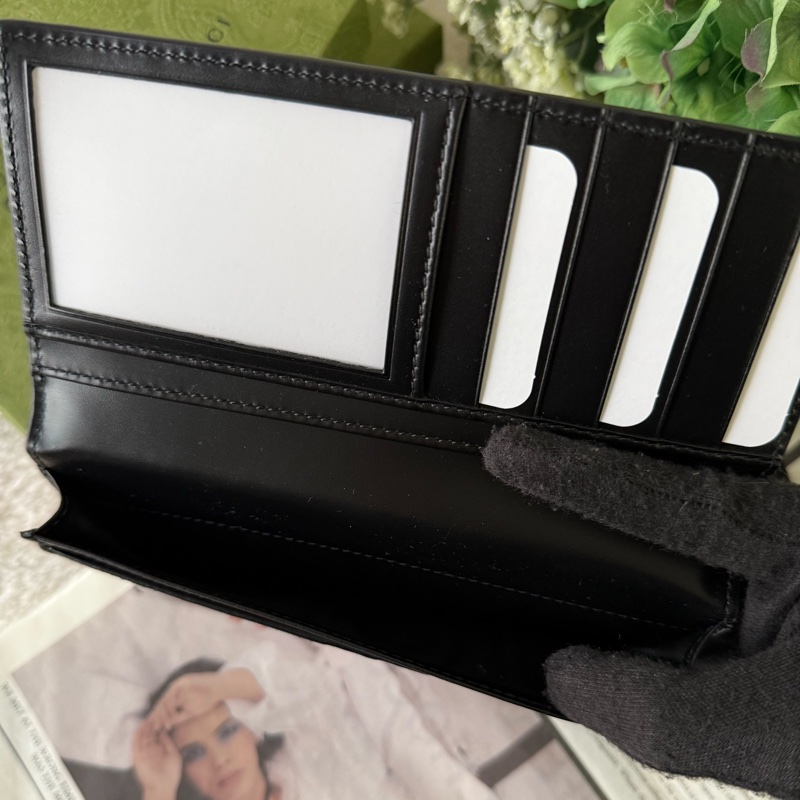 GG Logo 滿版牛皮對開二折長夾(黑色)-5