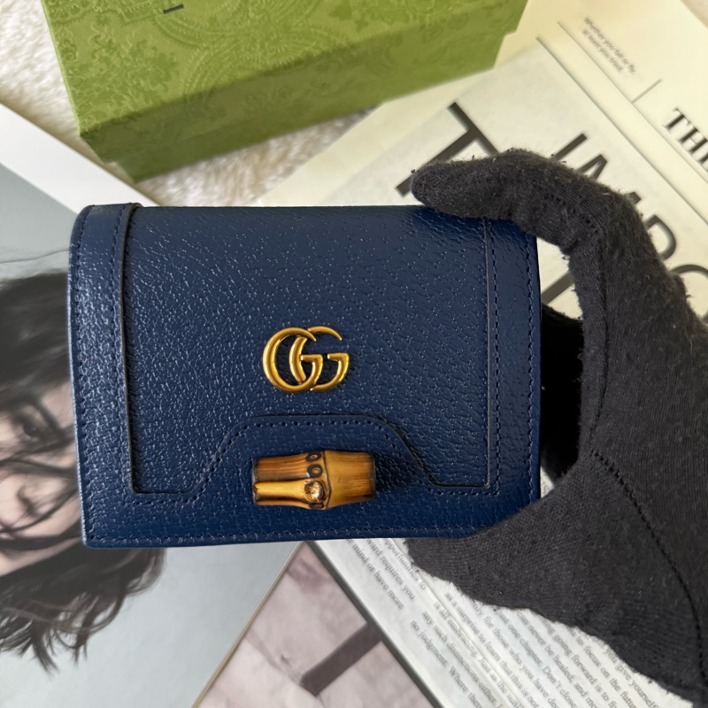 Diana 竹節系列皮革卡片小短夾(海軍藍)-1