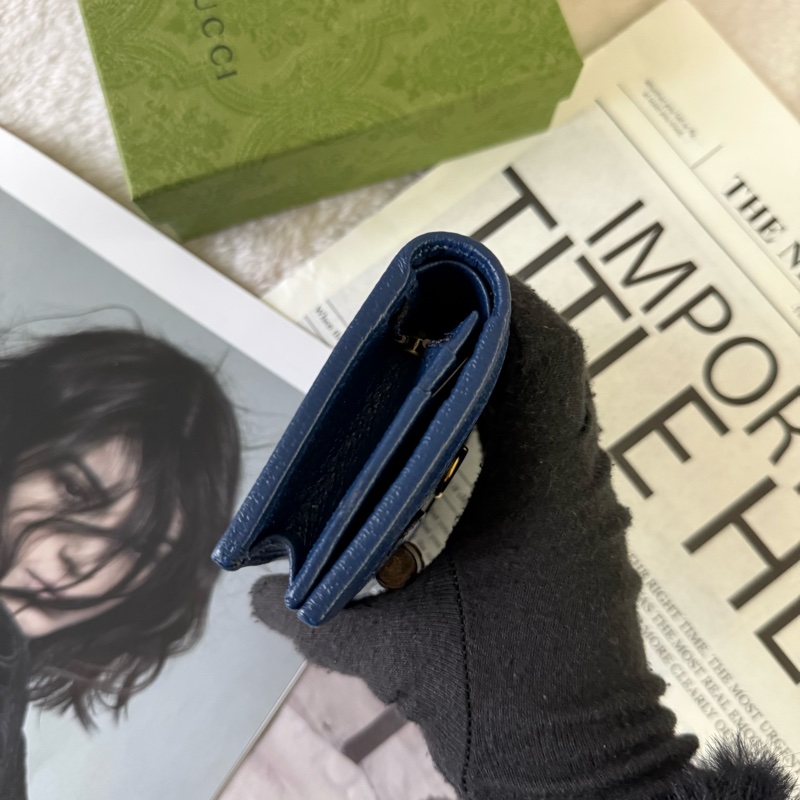 Diana 竹節系列皮革卡片小短夾(海軍藍)-2