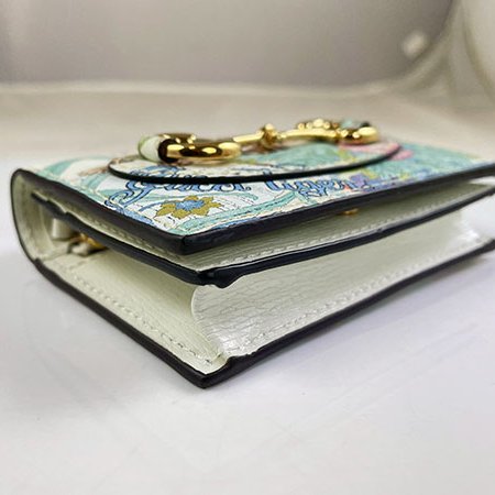 *奢華大道國際精品*【G1818】GUCCI白色牛皮1955系列 老虎叢林對開短夾 621887-4