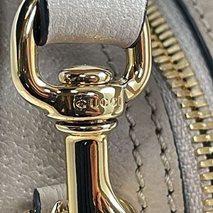 *奢華大道國際精品*【G1819】GUCCI燕麥色PVC 綠紅綠 OPHIDIA GG保齡球兩用包 724606-11