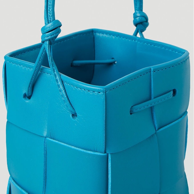 Bottega Veneta 女士 迷你Cassette編織水桶斜挎包均碼碼MINI、9cm*9cm*14cm-2