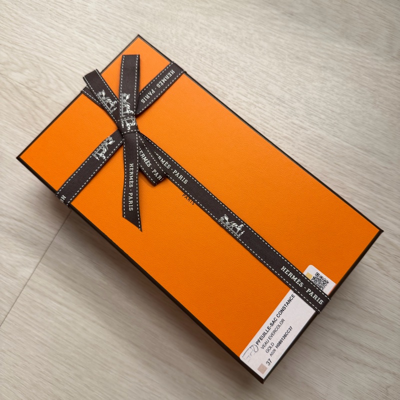 Hermes’s Constance to go 金棕金扣全新品-3