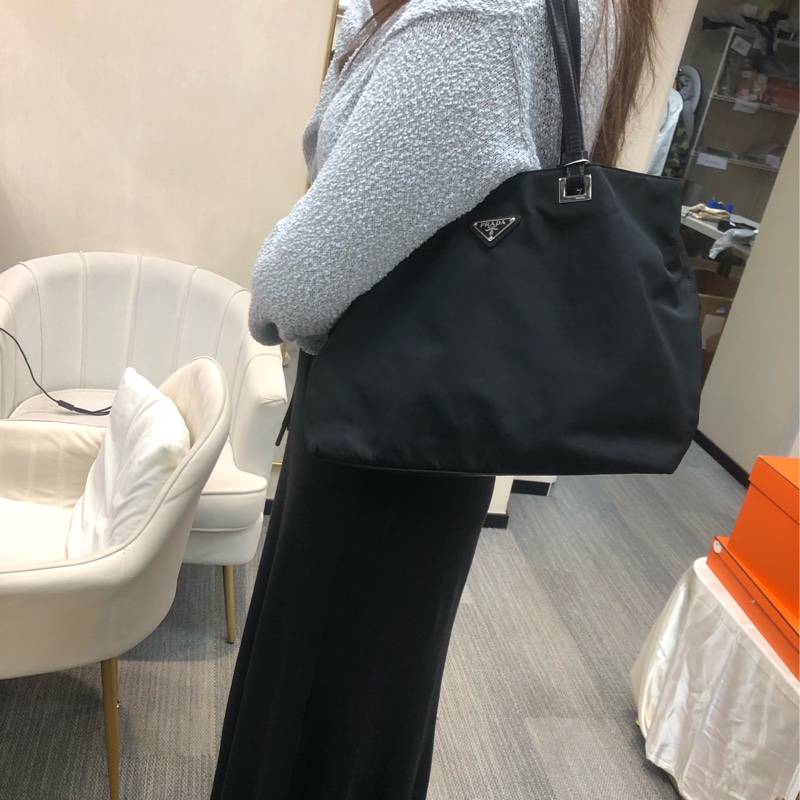 Prada 降落傘料小Tote Bag XC237-8