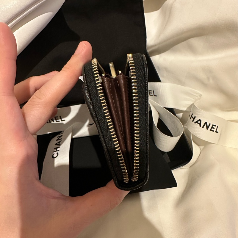 全新全配Chanel加大款ㄇ字錢包淡金扣膠膜未撕-4