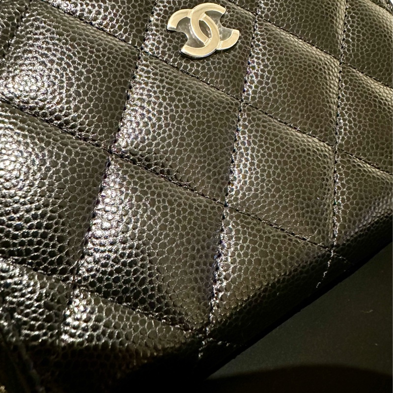 全新全配Chanel加大款ㄇ字錢包淡金扣膠膜未撕-5