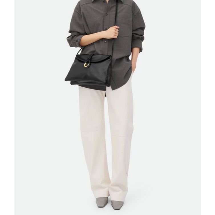 Bottega Veneta 女士 中號徽標單肩包均碼碼35cm*6cm*23cm-3