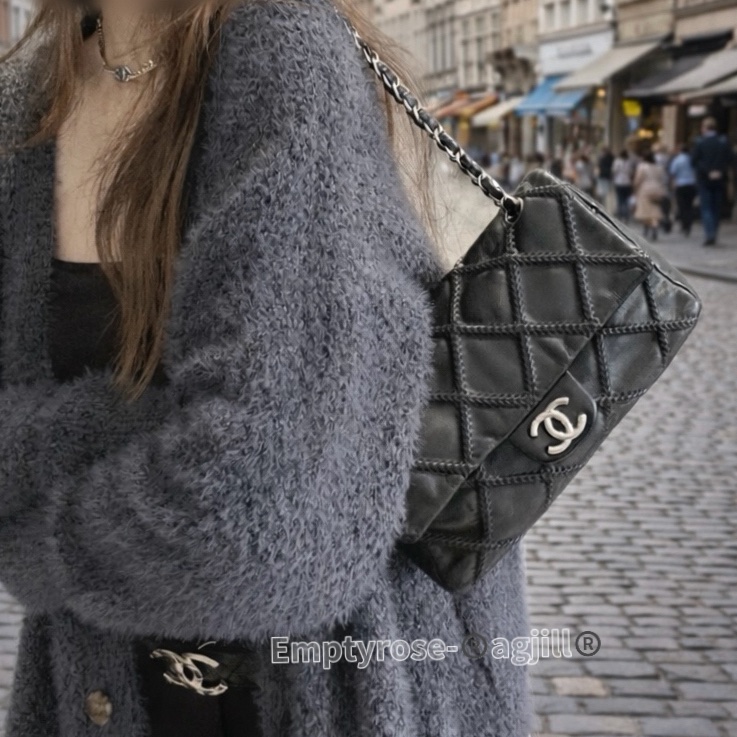 售出💥Chanel CF黑銀season bag ®️牛皮特殊款 工藝雙鏈-5