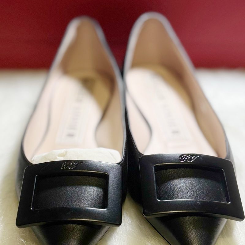 Roger Vivier Belle Vivier 黑色方扣平底鞋-1