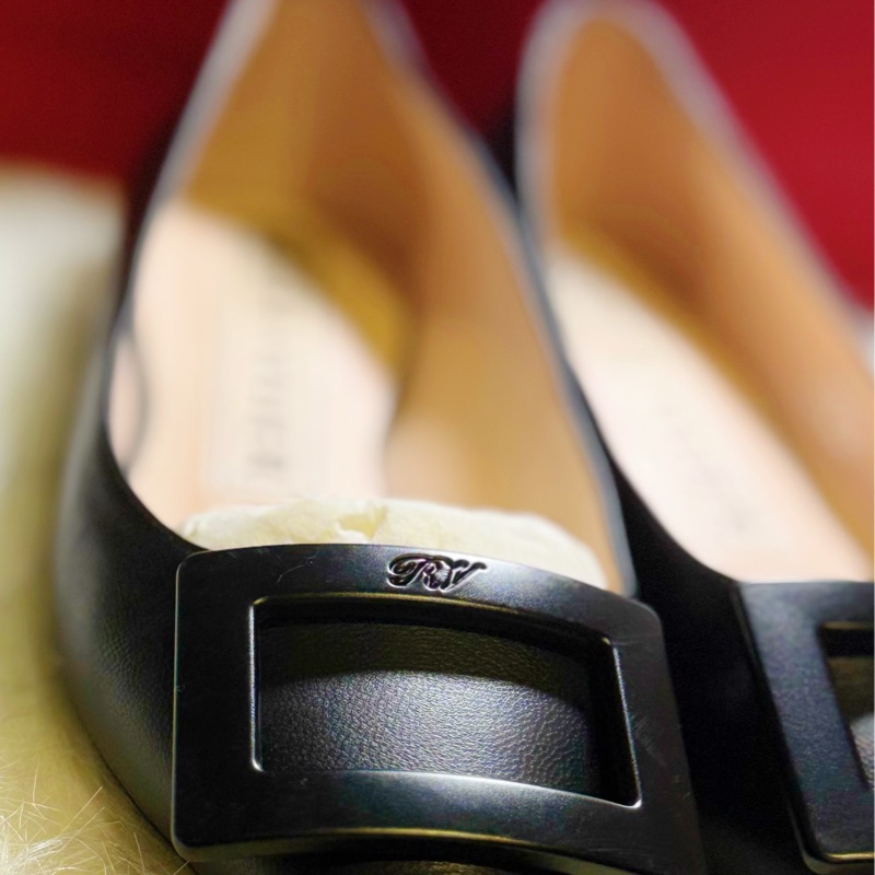 Roger Vivier Belle Vivier 黑色方扣平底鞋-2