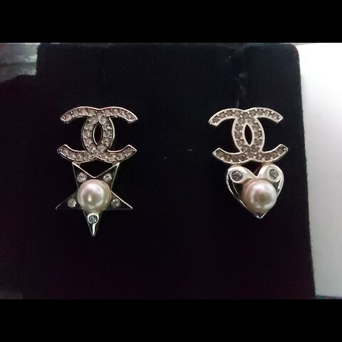 Chanel 星星心心醉石加珍珠耳針
