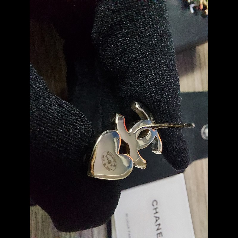 Chanel 星星心心醉石加珍珠耳針-6