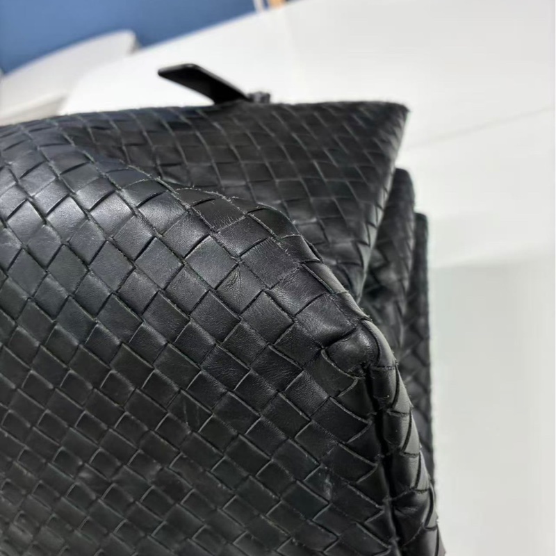 「JL精品代購」bottega veneta BV黑色羊皮編織手提通勤托特包-12