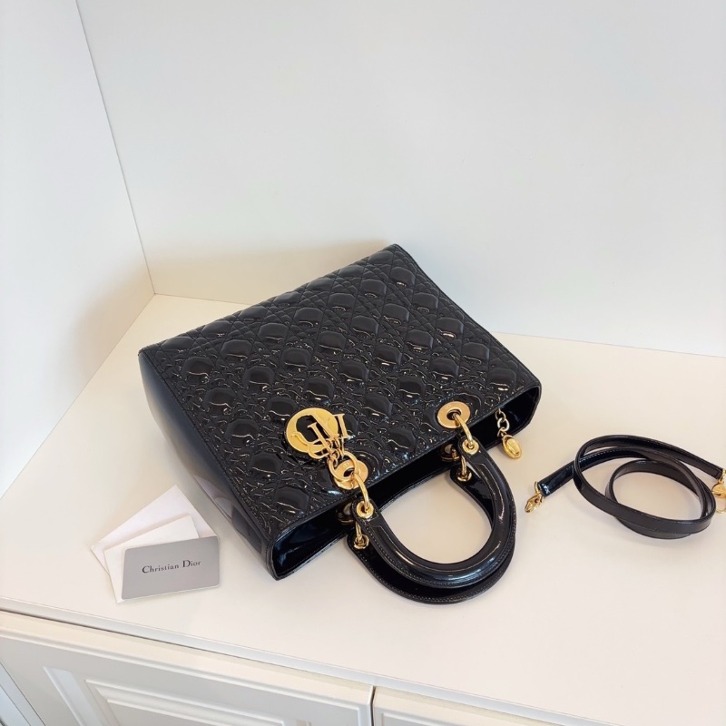 Dior 黑金漆皮 七格黛妃包 31*25*11 98新配件肩帶塵袋保卡-6