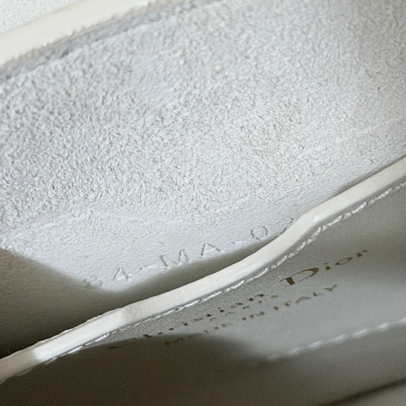 Dior Bobby East-West 手袋 White 白色 腋下包-11