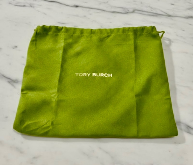 Tory Burch T-Monogram 迷你波士頓/酒桶包-9