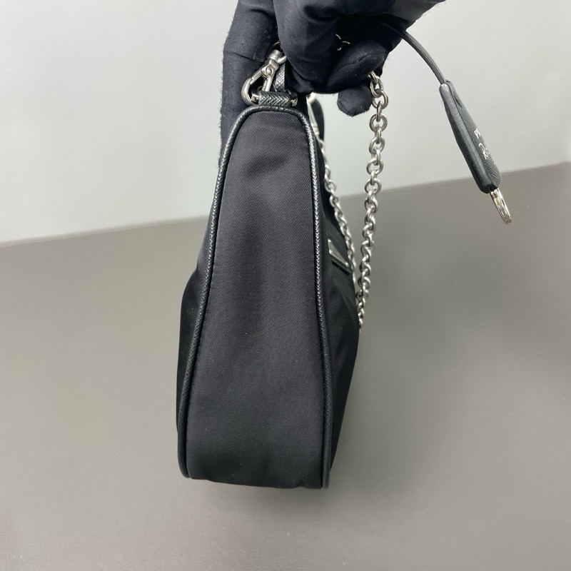 Prada/普拉達 女包2005三合一尼龍包 附鏈條肩帶和寬肩帶 可腋下單肩斜挎 有可拆卸零錢包-3