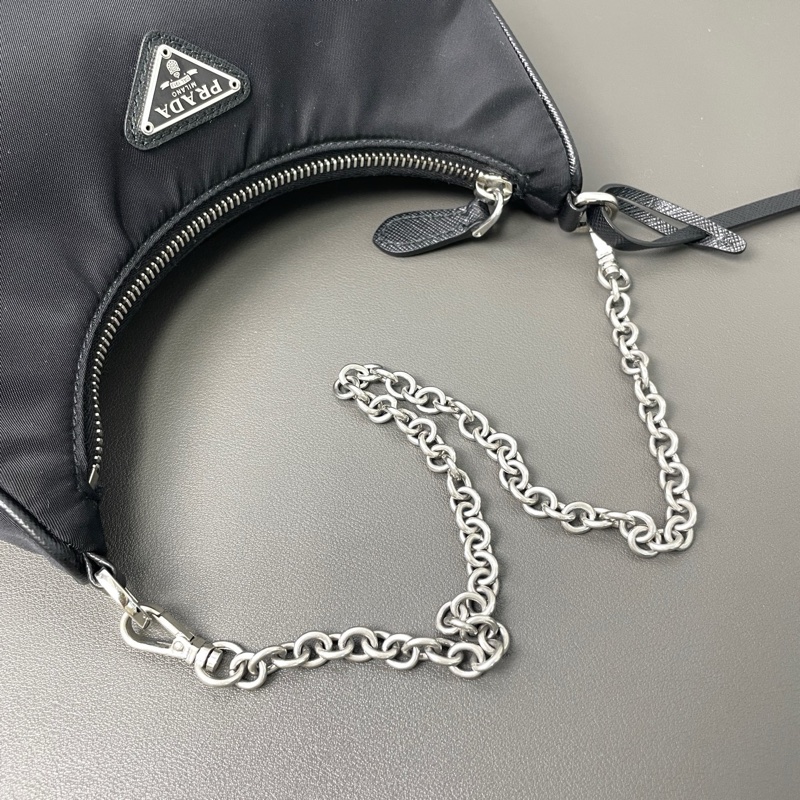 Prada/普拉達 女包2005三合一尼龍包 附鏈條肩帶和寬肩帶 可腋下單肩斜挎 有可拆卸零錢包-6