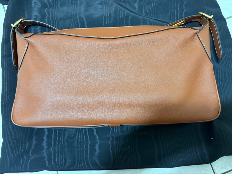 Celine Romy medium-1