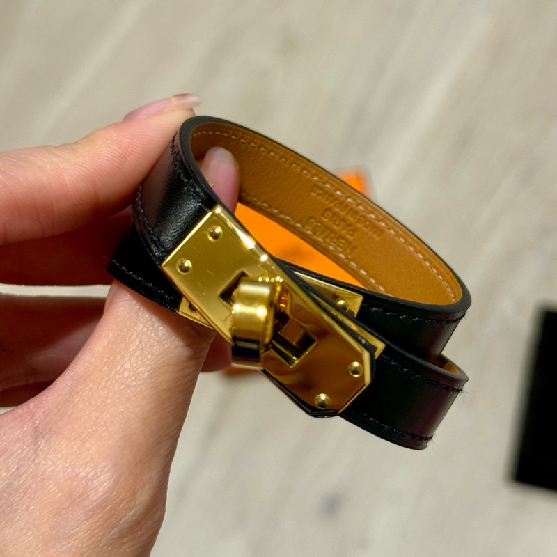 Hermès Kelly Double Tour 皮革手環（黑小牛皮/金釦）-1