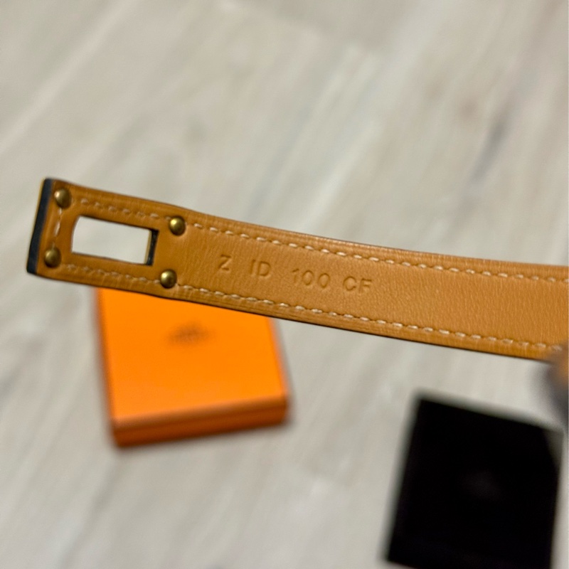 Hermès Kelly Double Tour 皮革手環（黑小牛皮/金釦）-4