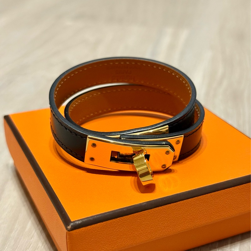 Hermès Kelly Double Tour 皮革手環（黑小牛皮/金釦）-6