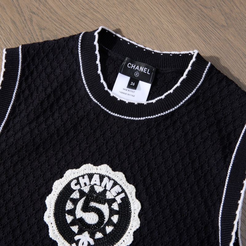 CHANEL top-2
